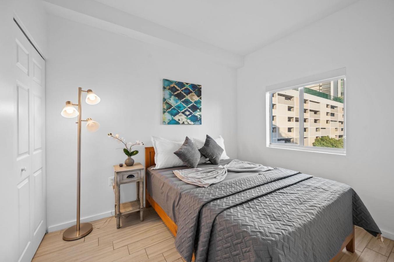 Subtle 2 Bed In Edgewater Downtown With Free Parking Apartment Miami Exterior photo
