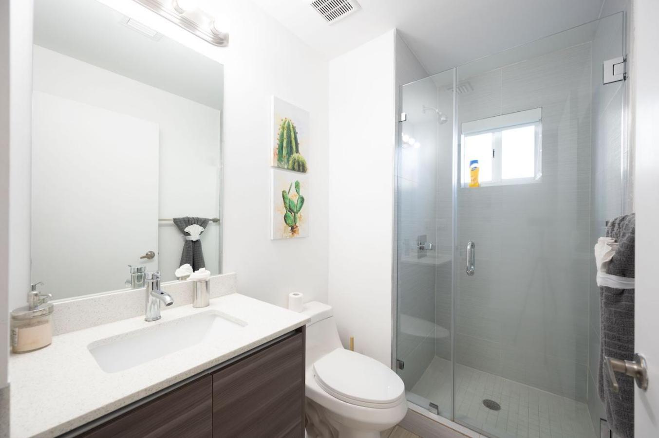 Subtle 2 Bed In Edgewater Downtown With Free Parking Apartment Miami Exterior photo