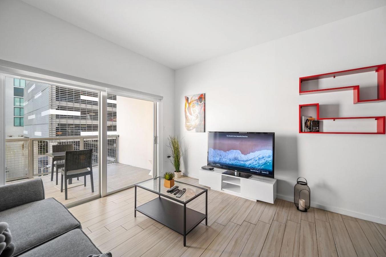 Subtle 2 Bed In Edgewater Downtown With Free Parking Apartment Miami Exterior photo